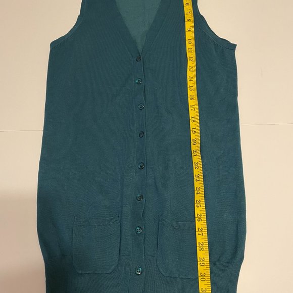 Women V Neck Sleeveless Knit Cardigan - Picture 4 of 5